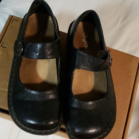 Black Platform Mary Jane Shoes with Strap - Picture 1 of 3